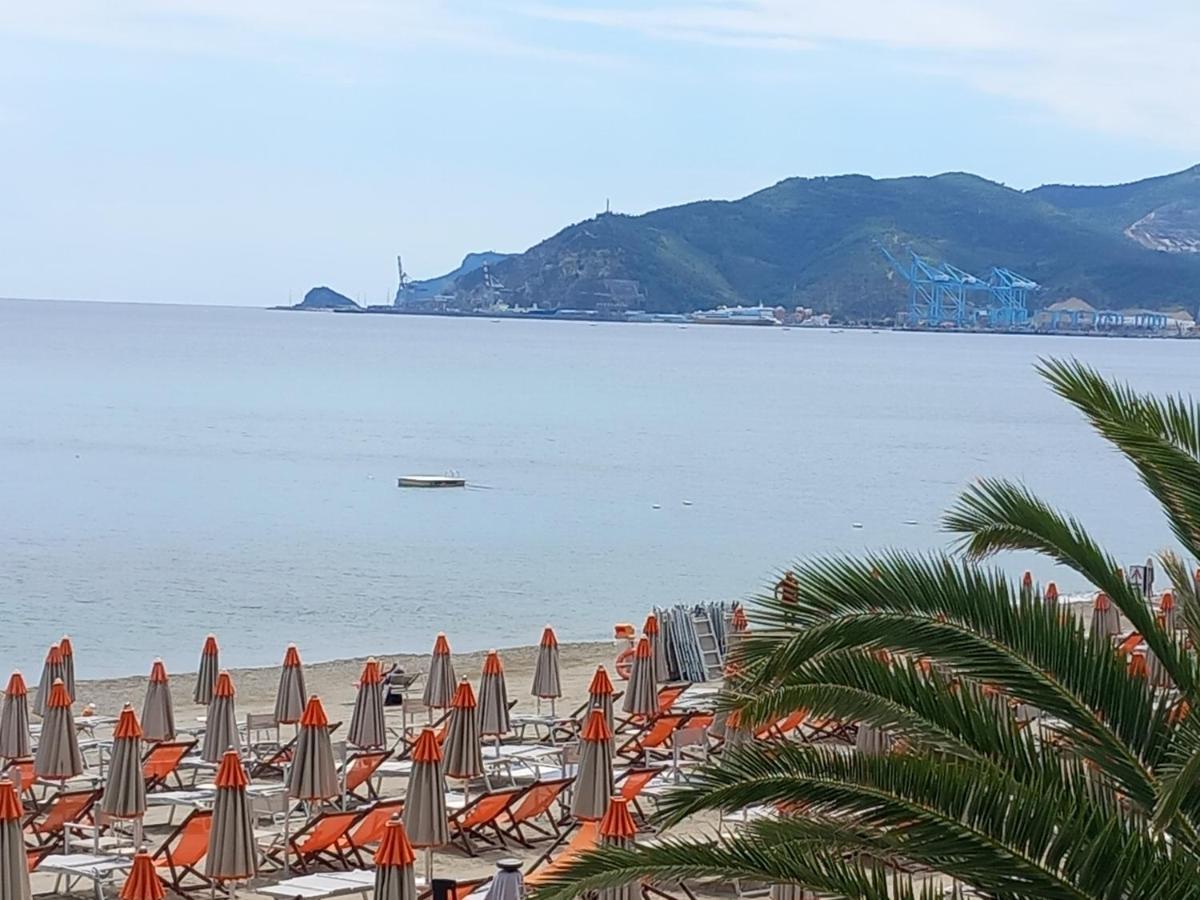 Tramonto Sul Mare - Sea Suite Savona Kültér fotó