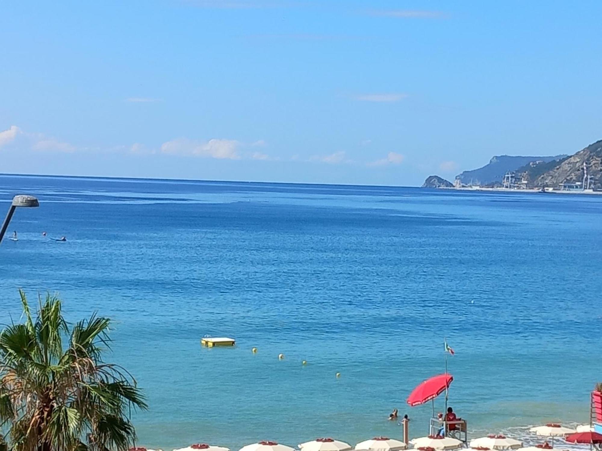 Tramonto Sul Mare - Sea Suite Savona Kültér fotó