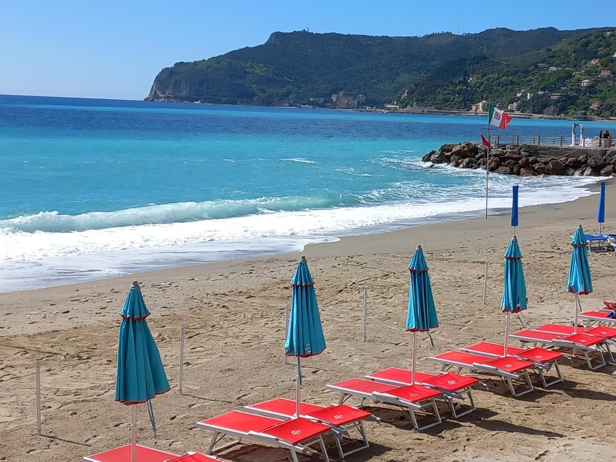 Tramonto Sul Mare - Sea Suite Savona Kültér fotó